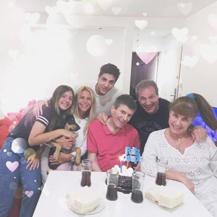 Carlín Calvo celebró en familia sus 67 años