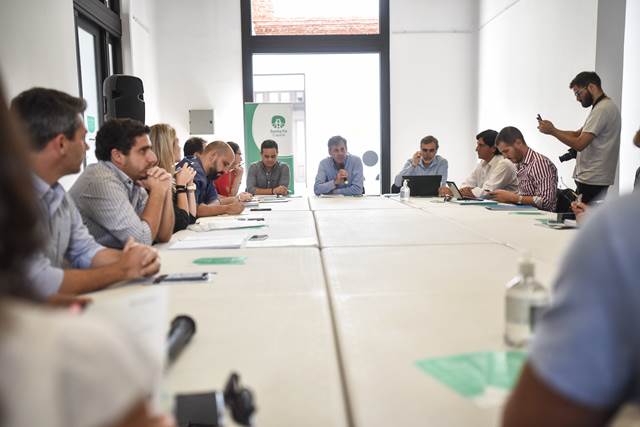 El intendente de Santa Fe pidió tranquilidad a la población
