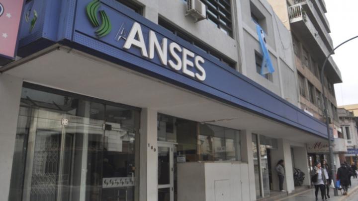 Abren preinscripción para cobrar los $ 10.000