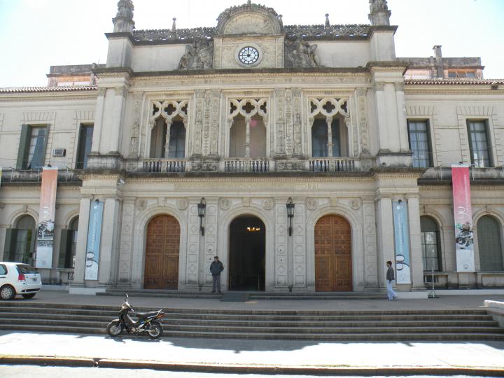 La UNL inicia el ciclo lectivo a partir del 1 de abril