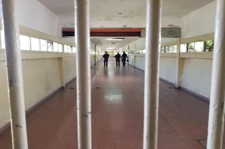 Estudian liberar entre 300 y 350 presos en Santa Fe