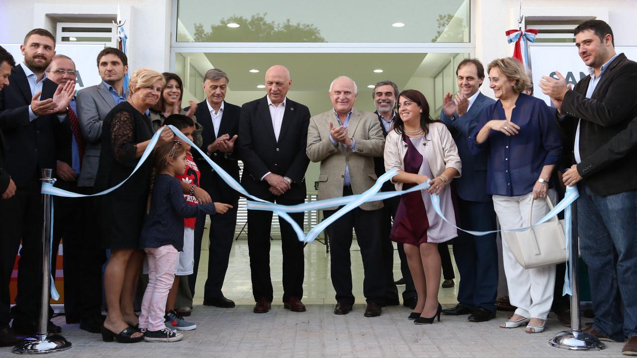 La provincia inauguró el centro de salud número 79