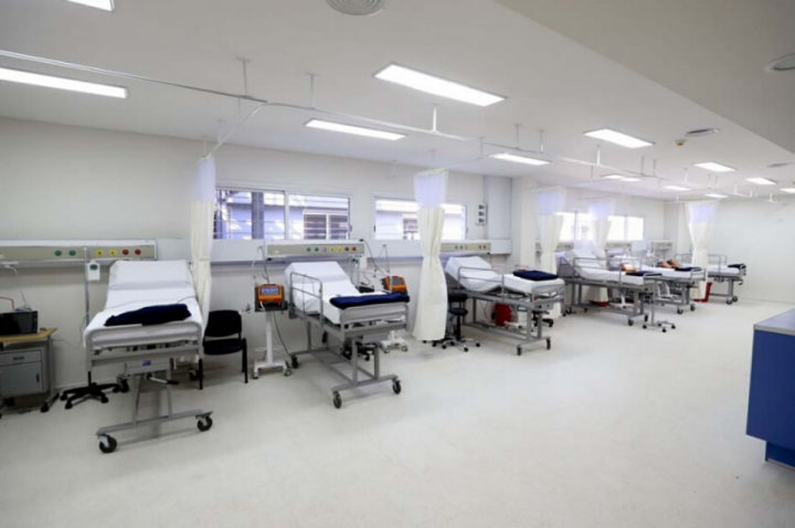 Destacan el crecimiento del sistema de salud público de Santa Fe