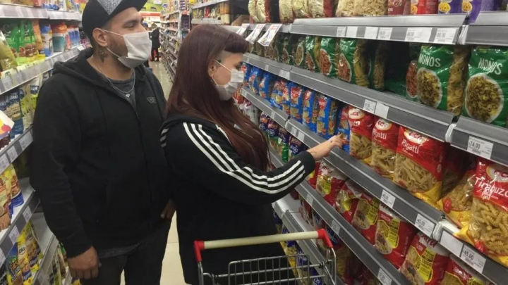 Una familia necesitó $ 45.593 para no ser pobre