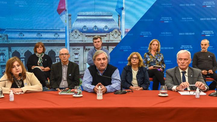 Escuelas seguras en Santa Fe: planean vacunar al 95 % de niños