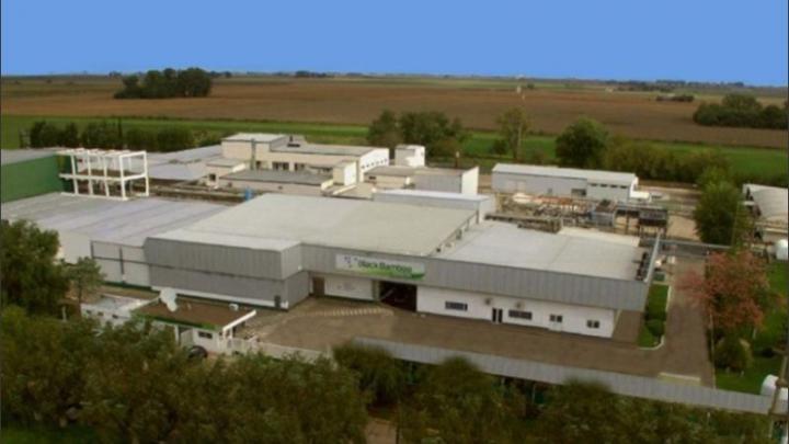 Aíslan a 20 trabajadores de un frigorífico de Santa Fe