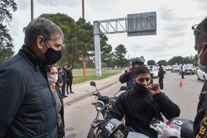 Santa Fe suma test de olfato en los ingresos a la Capital