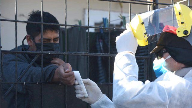 Covid-19: la etapa crítica en Santa Fe será del 15 de julio al 15 de agosto