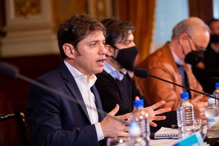 Kicillof incorporó a 15.000 trabajadores de Salud