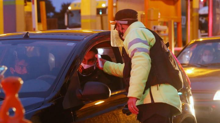 Multas de hasta $ 500.000 por violar la cuarentena