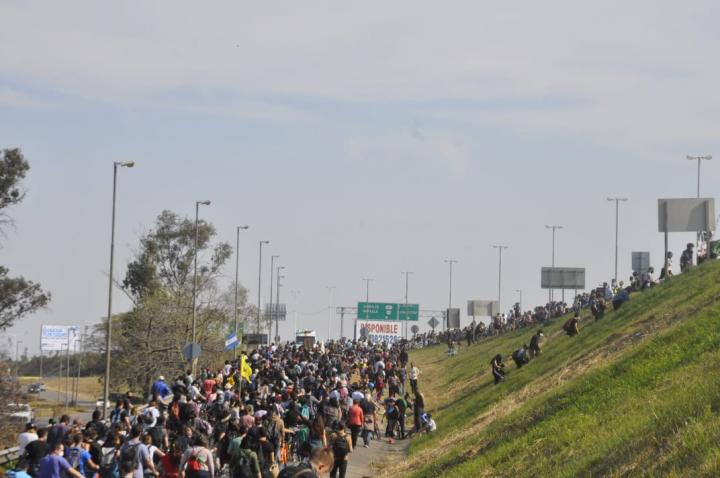 Caravana histórica contra el ecocidio en los humedales
