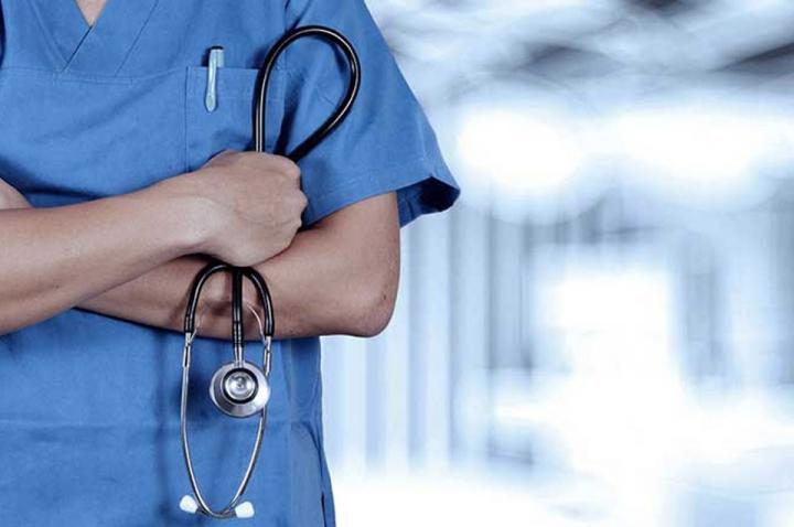 Bono de 5 mil pesos a trabajadores de la Salud