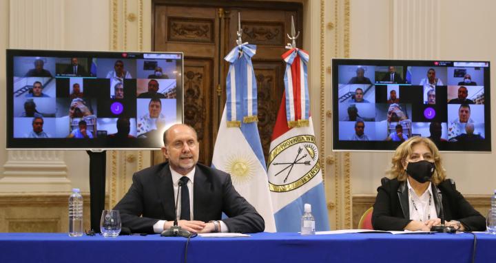 Perotti anunció el cierre de todas las actividades en el Gran Rosario