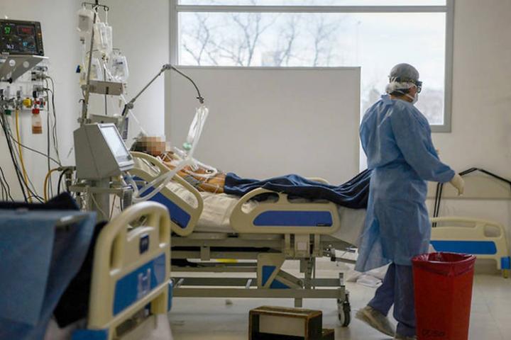 Mendoza, a un paso de colapsar el sistema sanitario