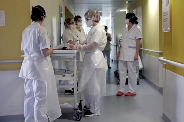 Santa Fe superó los 1000 casos de covid en un día