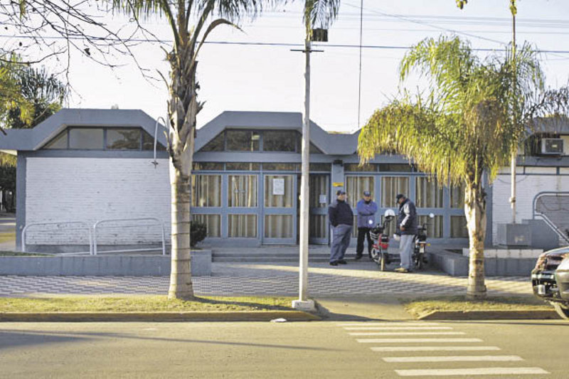 Bajan sueldos a trabajadores municipales