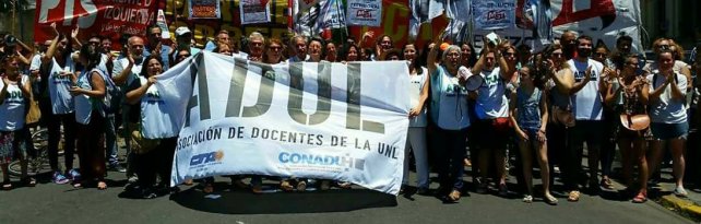 Docentes universitarios de la UNL paran dos días