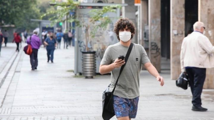 Médicos piden “apretar el botón rojo de 15 a 21 días” 