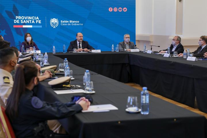 Perotti apunta a mejorar la tecnología policial