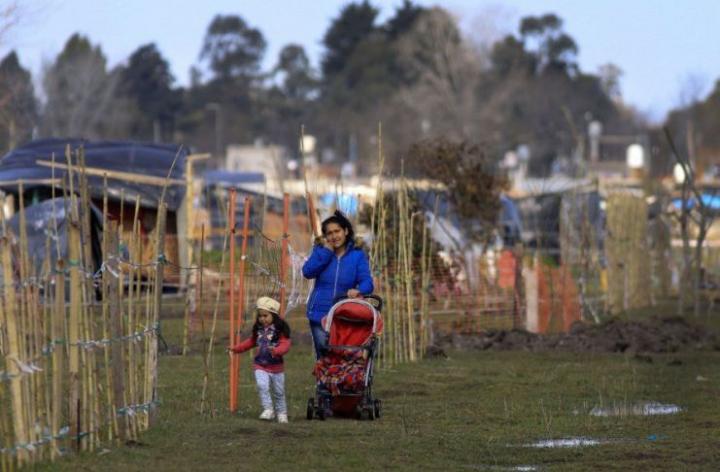 Subsidios de hasta $ 50.000 por mes para frenar las tomas