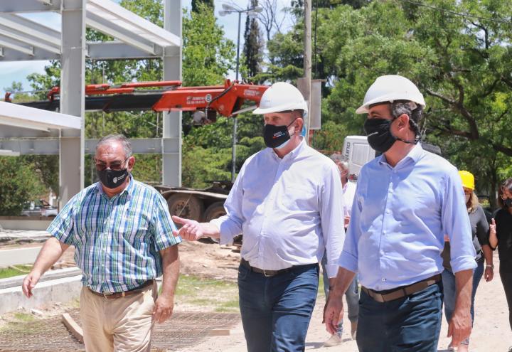Perotti recorrió obras estratégicas para Rosario