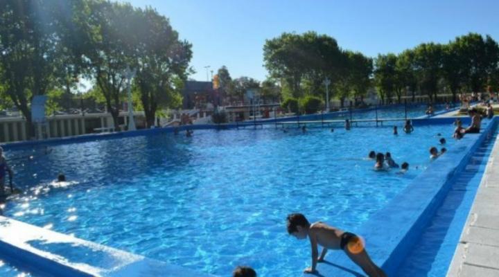 Nuevos horarios para natatorios y pesca deportiva en Santa Fe