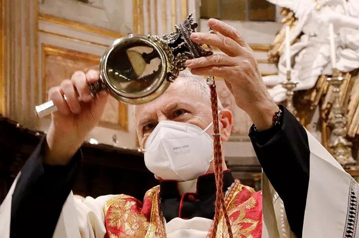 La sangre de San Jenaro no se licuó y en Nápoles temen lo peor