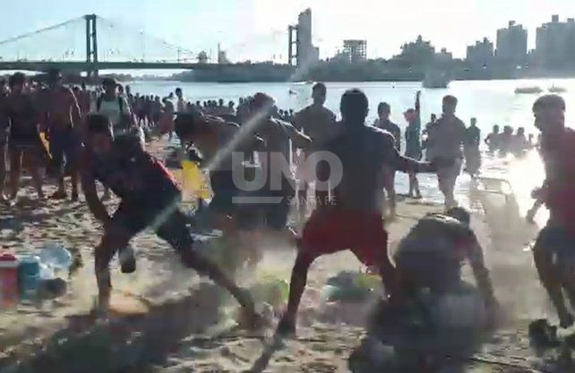 Batalla campal en la Costanera de Santa Fe