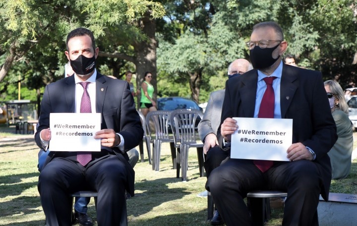 Santa Fe recordó a las víctimas del Holocausto