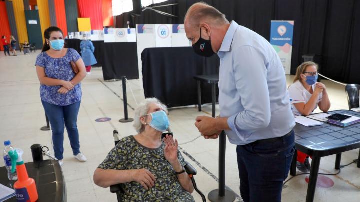 Los docentes de Santa Fe comienzan a ser vacunados