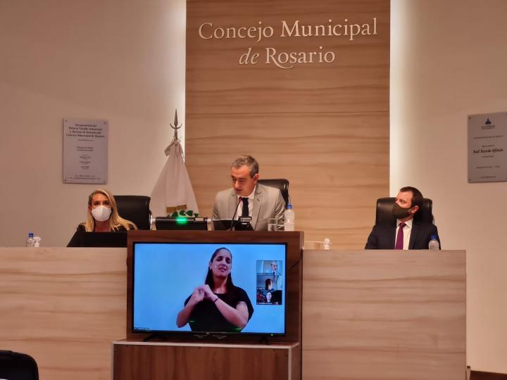 Javkin y la inseguridad: “Muchas balas, mucha sangre” 