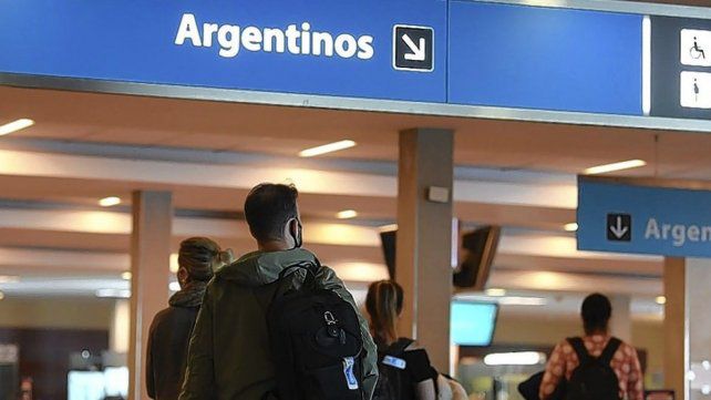 Argentina cerró todas sus fronteras terrestres