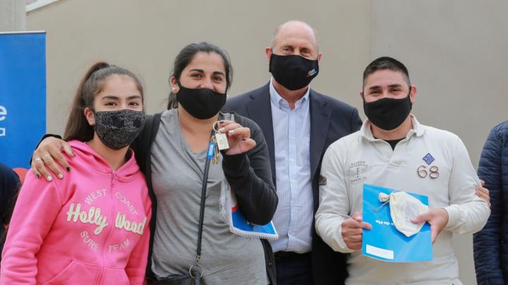 Perotti: “Llegar a la casa propia es empezar una etapa nueva” 