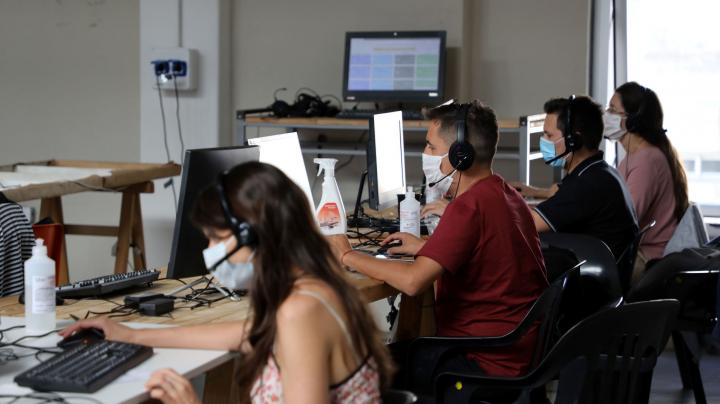 0800 Covid: 16.000 llamados en solo un día