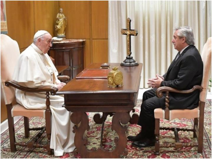 Encuentro en el Vaticano: Alberto y Bergoglio a solas