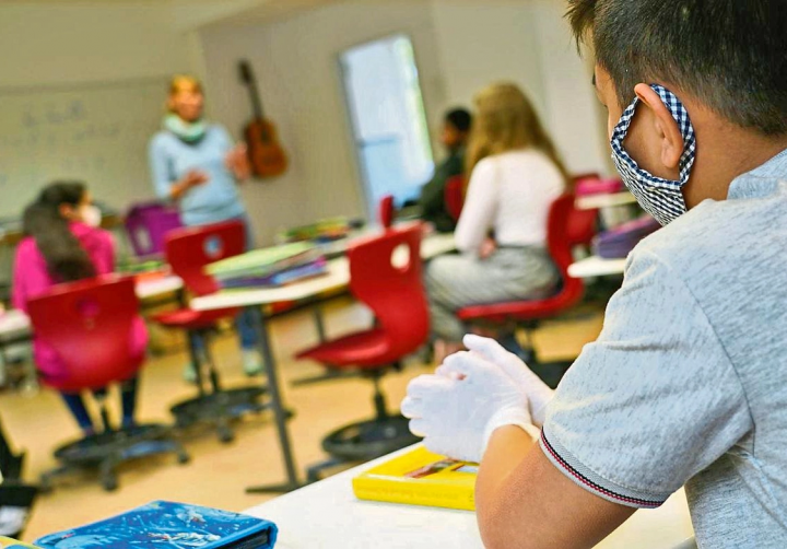 Para Amsafe, se deben suspender las clases