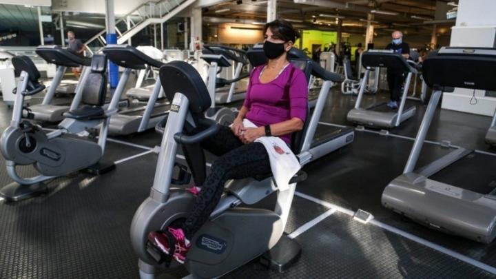 Santa Fe: 100 millones en asistencia a comercios y servicios