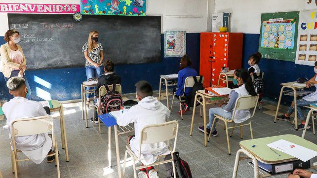 Amsafe se opone al dictado de clases sábados y feriados