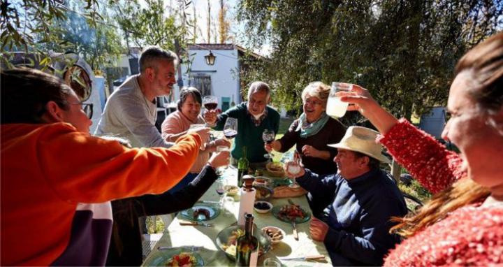 Día del Padre: Mendoza autorizó las reuniones familiares