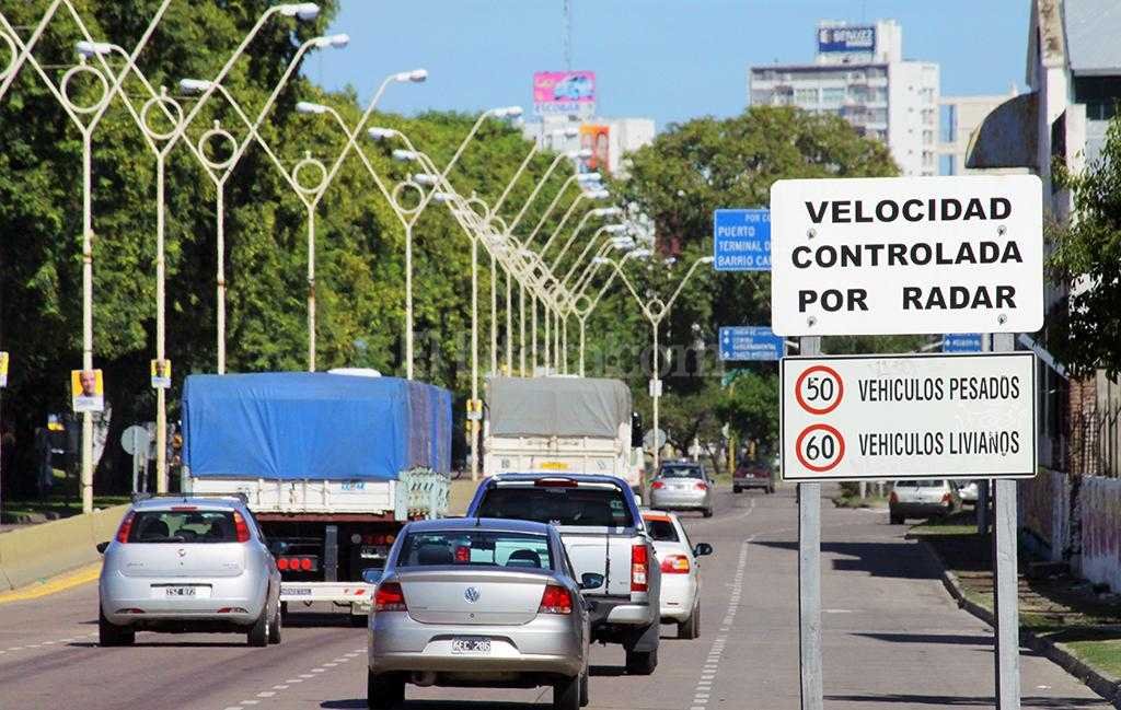 Triplicarán los controles de velocidad en Santa Fe