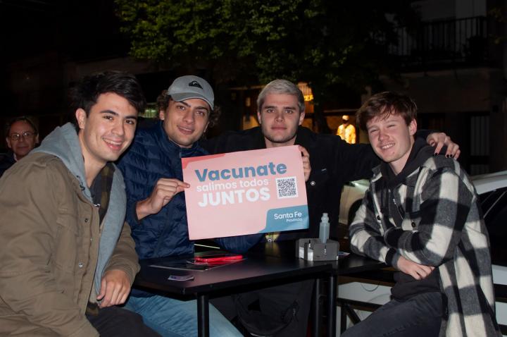 Piden a los jóvenes que se vacunen