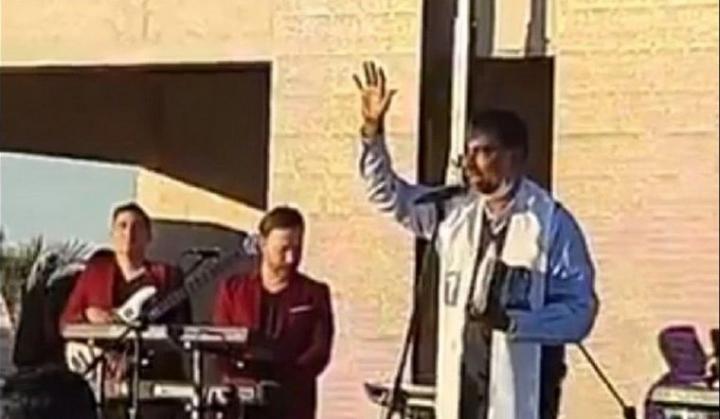 Un cura bendijo una fiesta clandestina