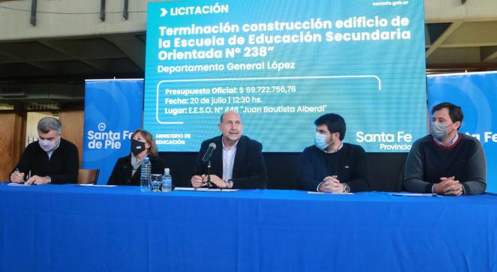 Perotti en Venado Tuerto: “Priorizamos el trabajo y la educación”