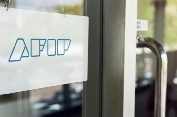 Monotributistas acceden a créditos a tasa cero