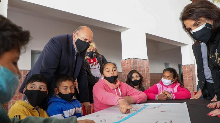 Perotti, cara a cara con los vecinos del norte