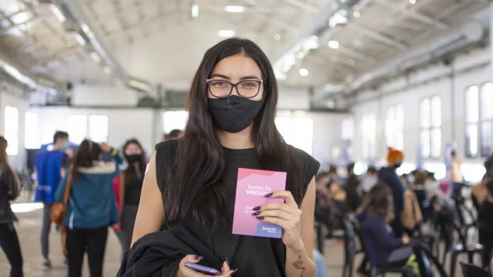 Covid: llegan 270.730 vacunas a Santa Fe