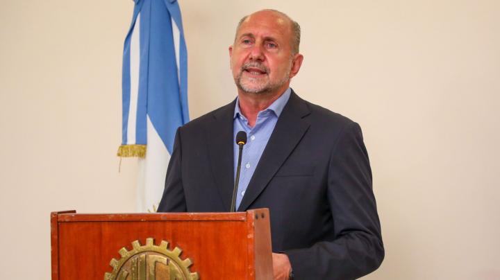 El gobernador en la Unión Industrial de Santa Fe