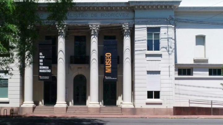 Convocan al Salón Anual de Santa Fe 