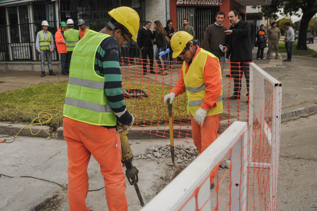 Siguen reparando diariamente distintas calles de la ciudad