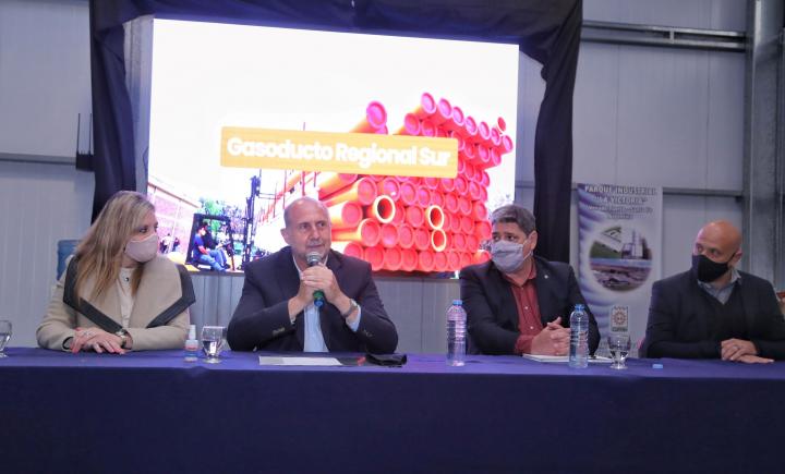 Gasoducto Regional Sur: 10.000 vecinos se suman al gas natural